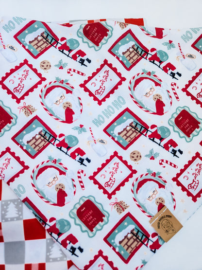 Santa's Coming To Town Pup Bandana